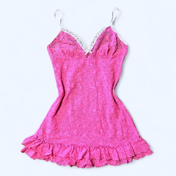 Y2K Pink Lace Ruffle Top by Victoria’s Secret! - Picture 1 of 7